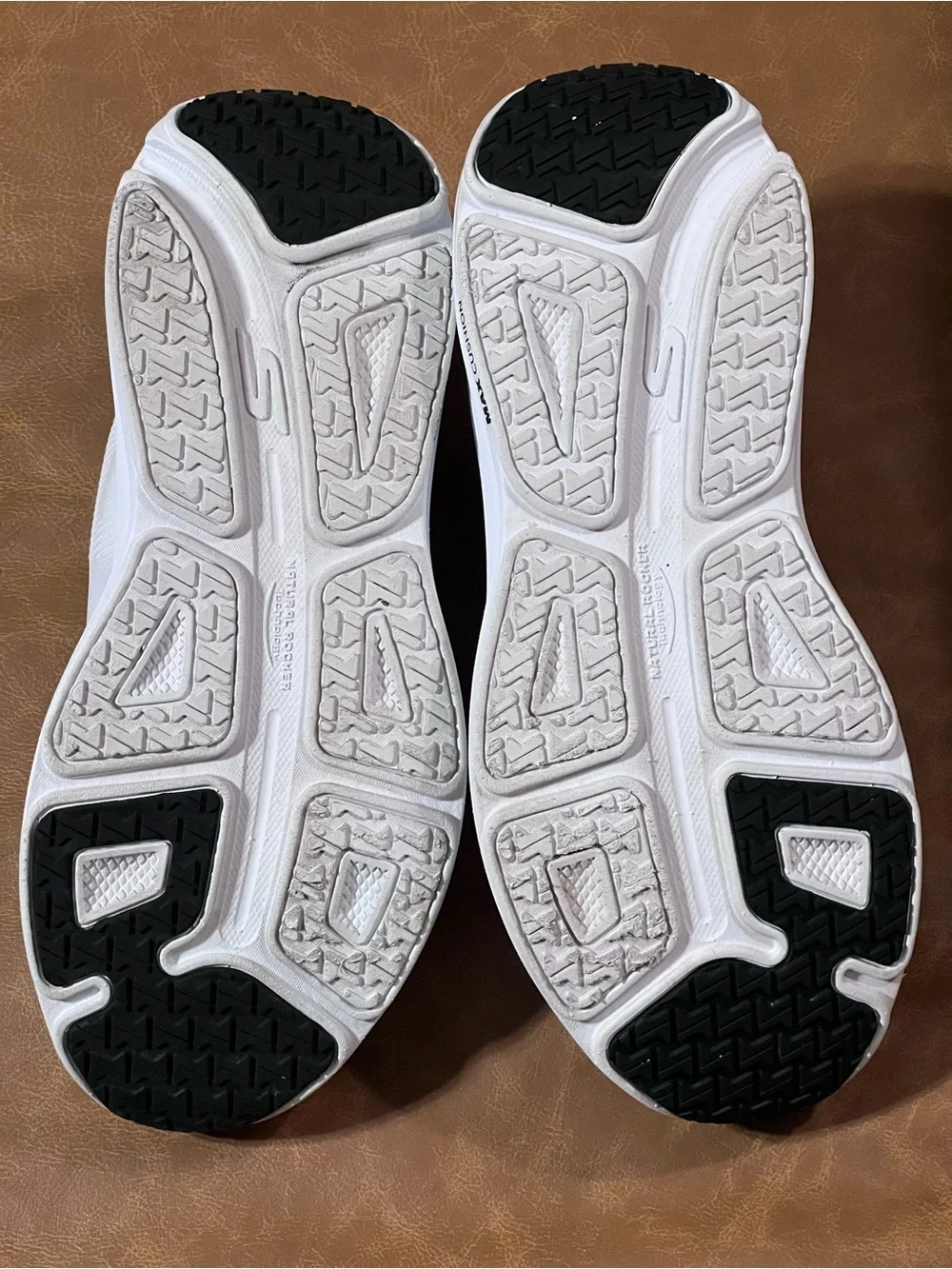Skechers Women's Max Cushioning Endeavour Hallandale Hands Free Slip-in Shoes